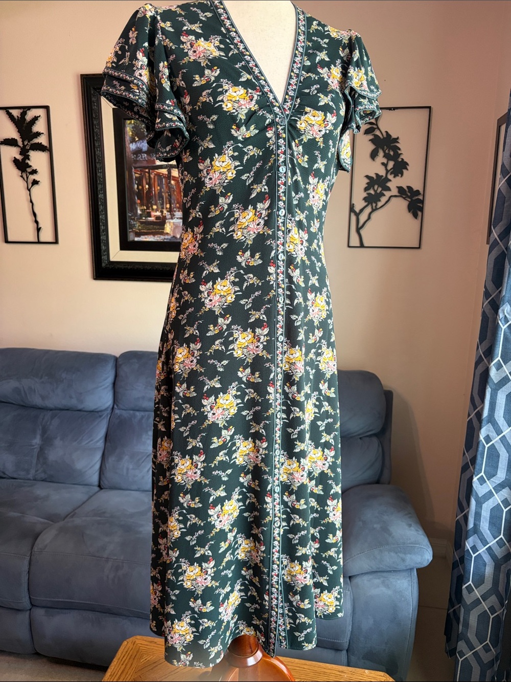 Max Studio Dark Green Floral V-Neck Midi Dress